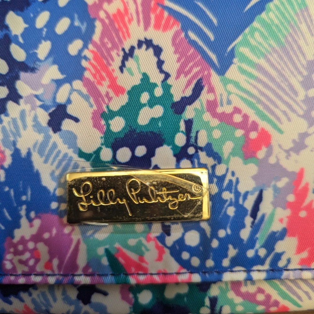 Lilly Pulitzer Profoilo Travel Wallet - Picture 4 of 6